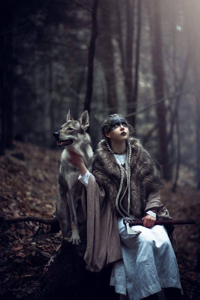 Wikinger Fotoshooting mit Wolfshund - Fantasy Fotografie - Fantasy Fotograf